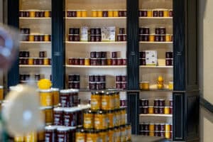 Farmer Copleys  - Copley s Kitchen OKKIDA Media 9